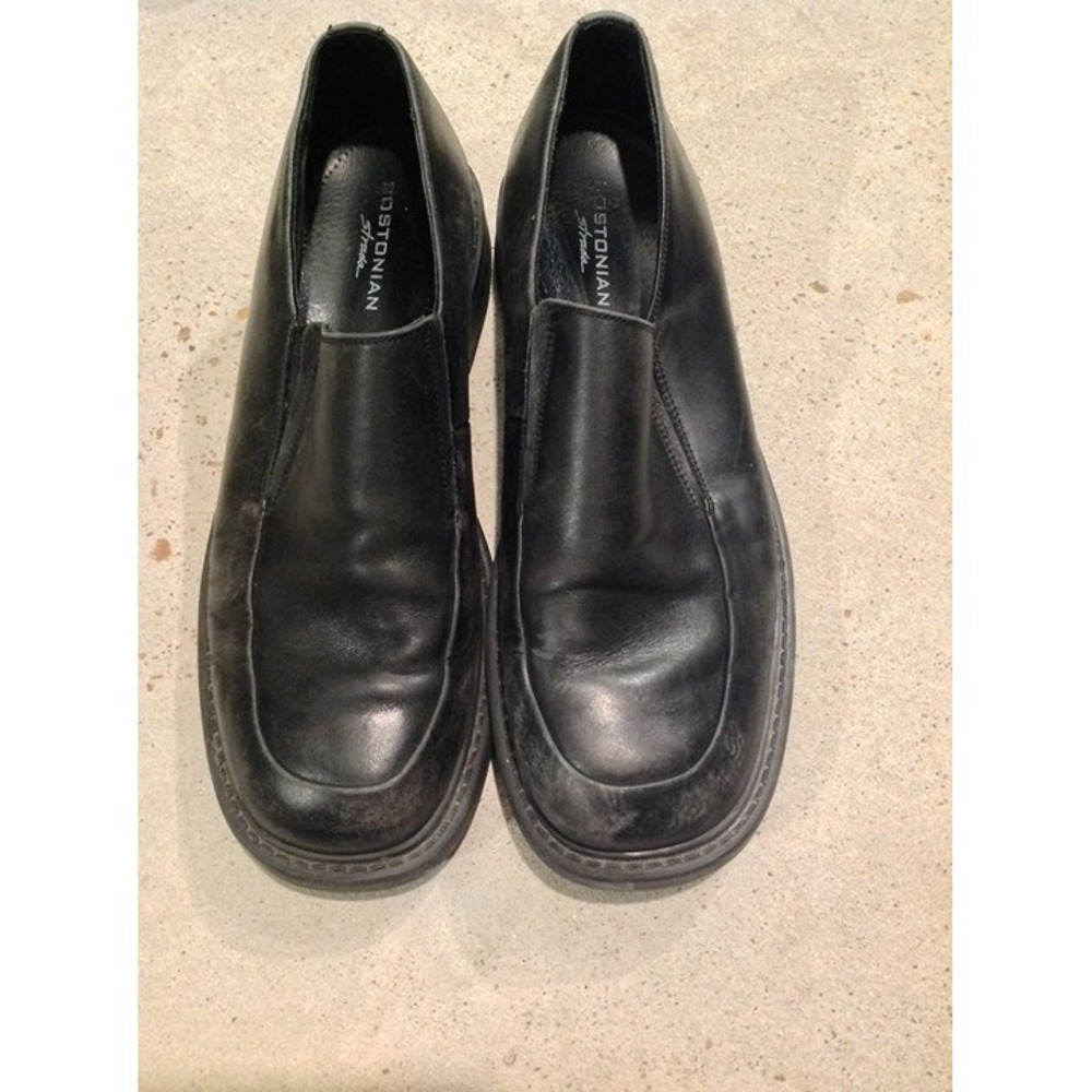 Bostonian Men's Slip-On Dress Shoes Size 10.5 Black